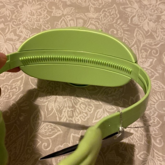 NWT DISNEY MONSTERS IN LIGHT UP HEAD BANDS ONE SIZE BLUE AND GREEN BUNDLE​​​​​​ - Picture 4 of 11